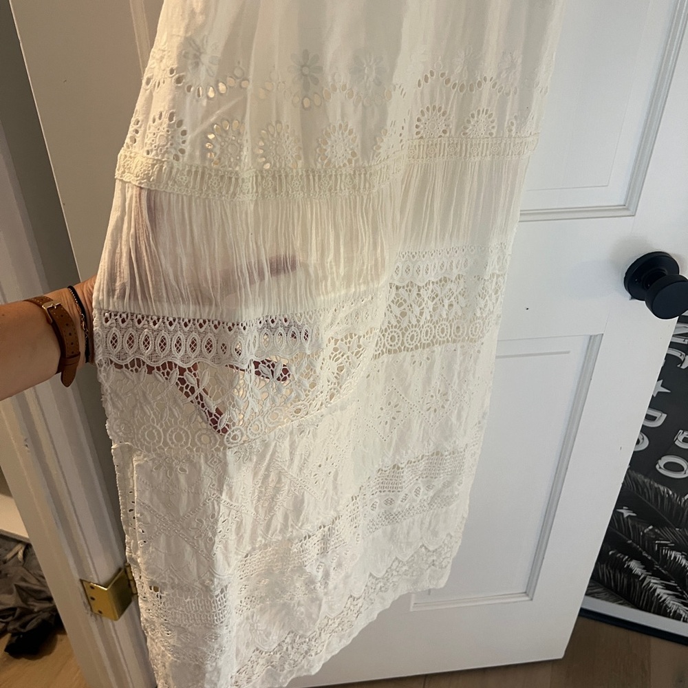 Spell White Lace Maxi Dress - Picture 5 of 8
